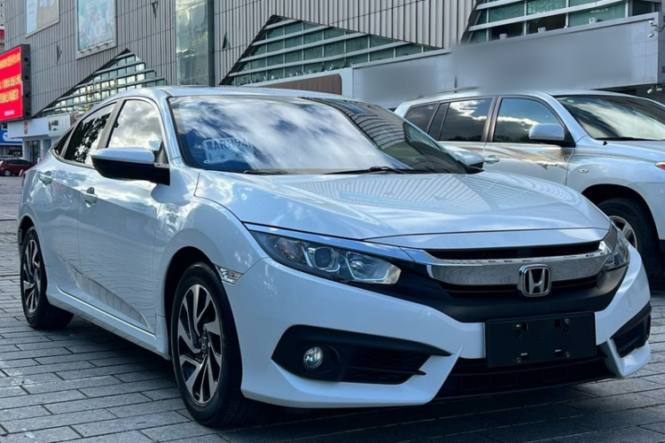 本田 思域 2016款 220TURBO CVT豪华版车身外观6001