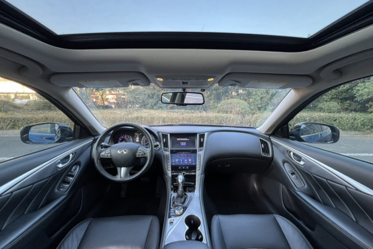 英菲尼迪Q50L 2016款 2.0T 悦享版中控内饰7001