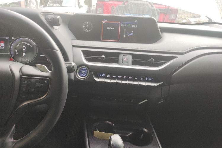 雷克萨斯UX新能源 2020款 300e 纯·悦版局部细节16