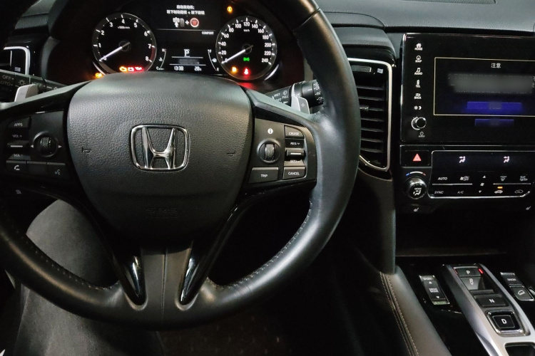 本田UR-V 2020款 370TURBO 两驱尊雅版中控内饰7003