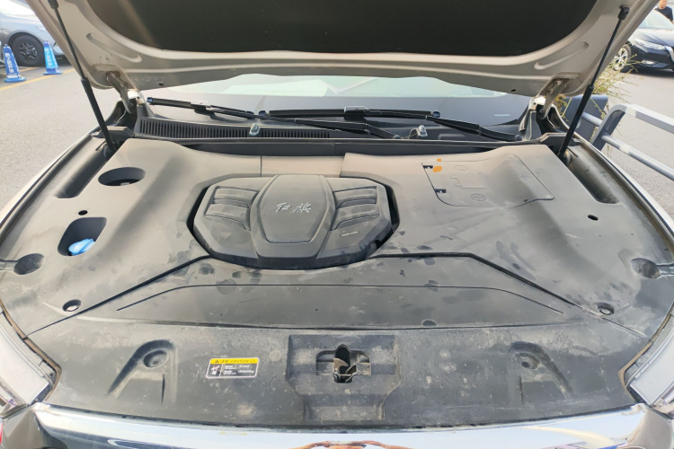 红旗HS5 2019款 2.0T 智联旗享四驱版局部细节24