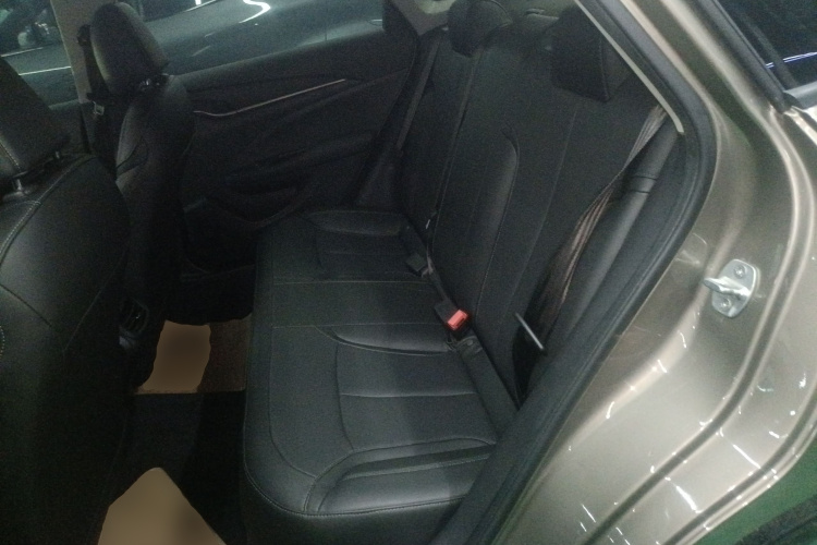 别克 英朗 2021款 1.3T 自动轻混动精英型中控内饰21