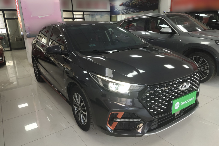 奇瑞 艾瑞泽5 PLUS 2023款 1.5T CVT享PLUS车身外观3