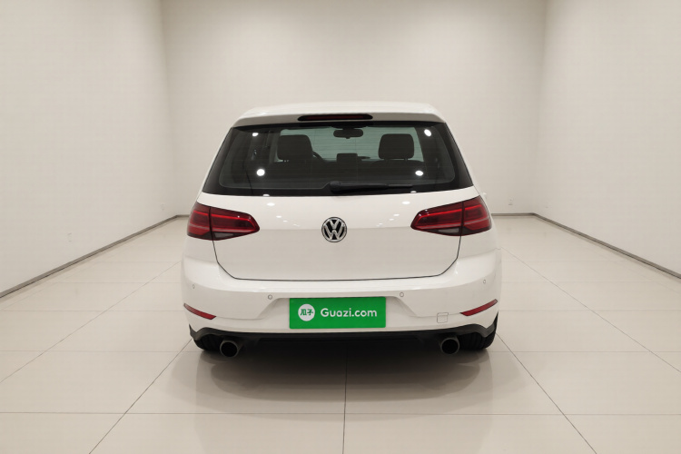 大众 高尔夫 2018款  230TSI 自动豪华型车身外观6