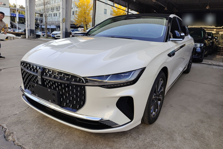 林肯Z 2025款 2.0T 尊尚版车身外观1