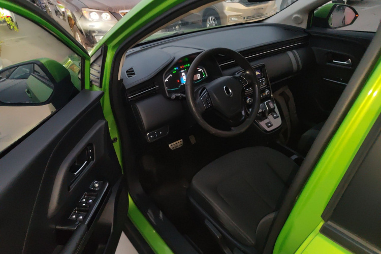 欧拉iQ 2018款 进取型中控内饰20