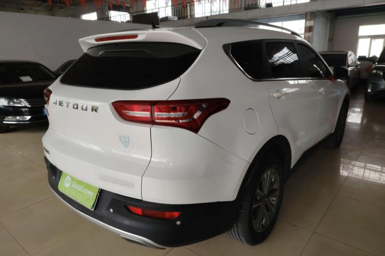 捷途X70 2018款 1.5T 手动畅行版车身外观7