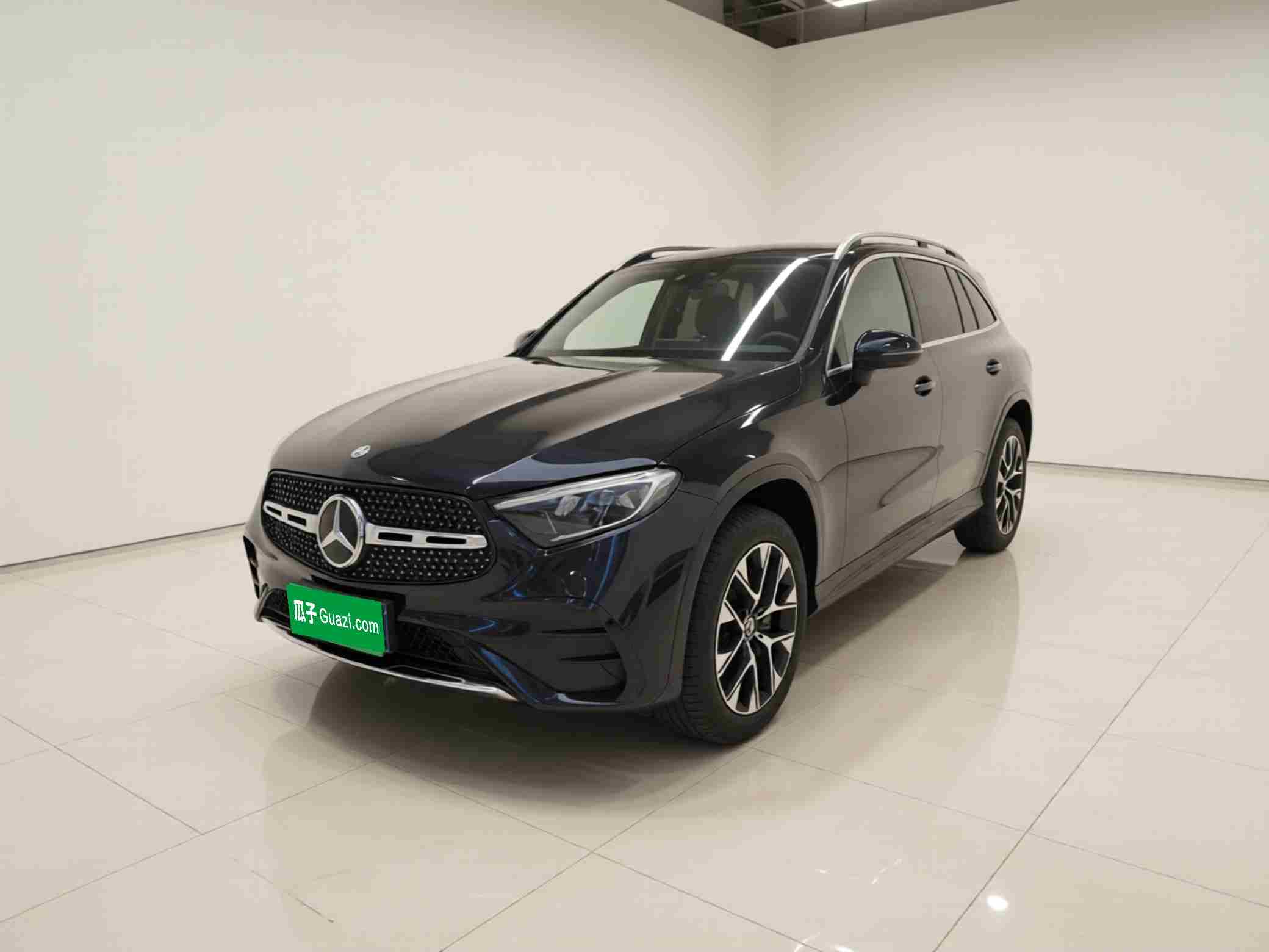昆明二手奔驰GLC 2023款 折旧率已探底，开两年还能亏多少？