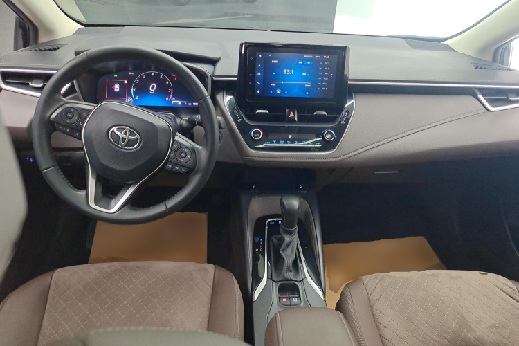 丰田 亚洲狮 2021款 2.0L 旗舰版中控内饰12