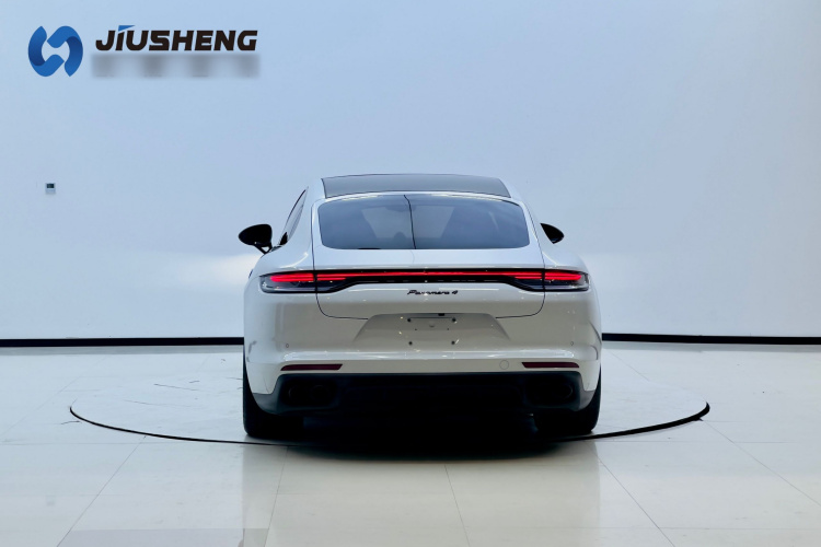 保时捷 2023款 改款 Panamera 4 行政加长铂金版 2.9T车身外观6006