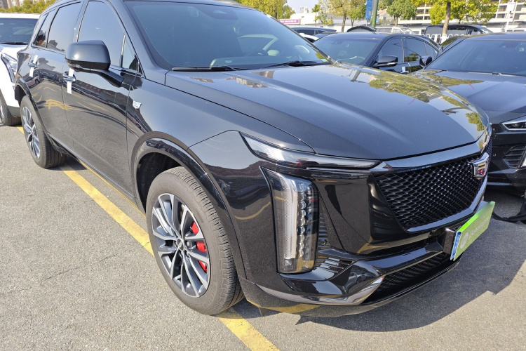 凯迪拉克XT5 2025款 2.0T 尊贵型车身外观6002