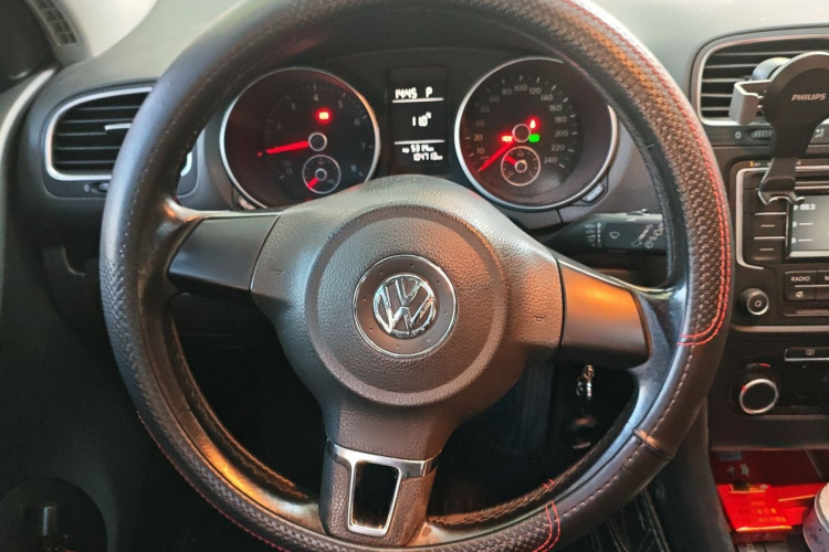 大众 高尔夫 2012款 1.6 自动舒适型局部细节13