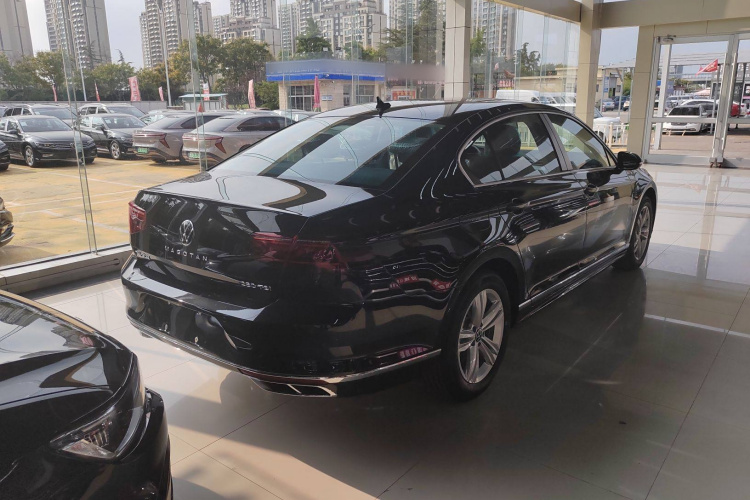 大众 迈腾 2025款 众享款 280TSI DSG舒适型车身外观6003