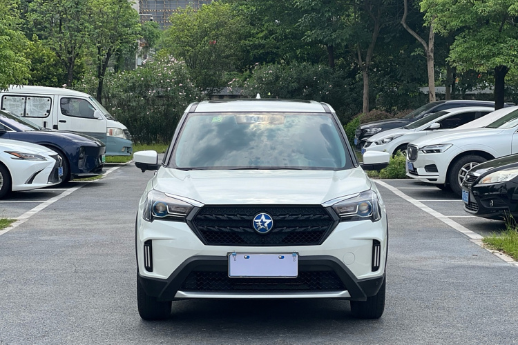 启辰T60 2020款 1.6L CVT智行版 国VI车身外观2