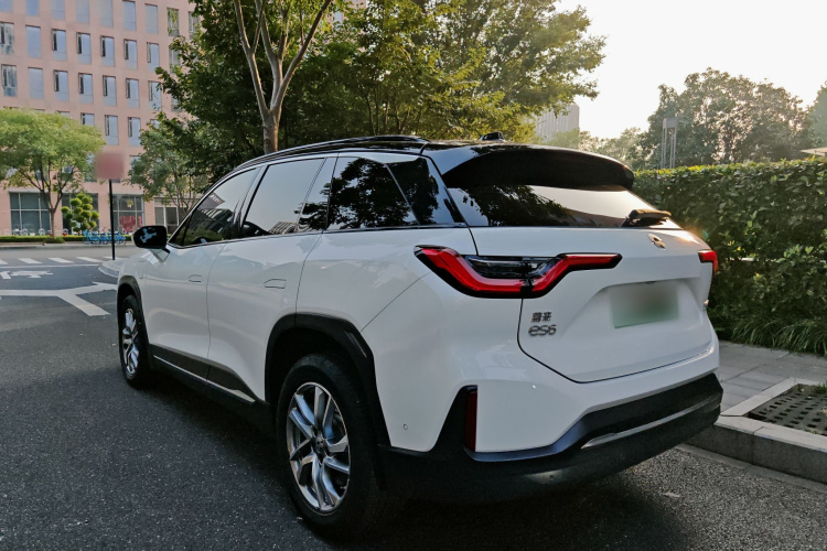 蔚来ES6 2020款 455KM 运动版车身外观6004