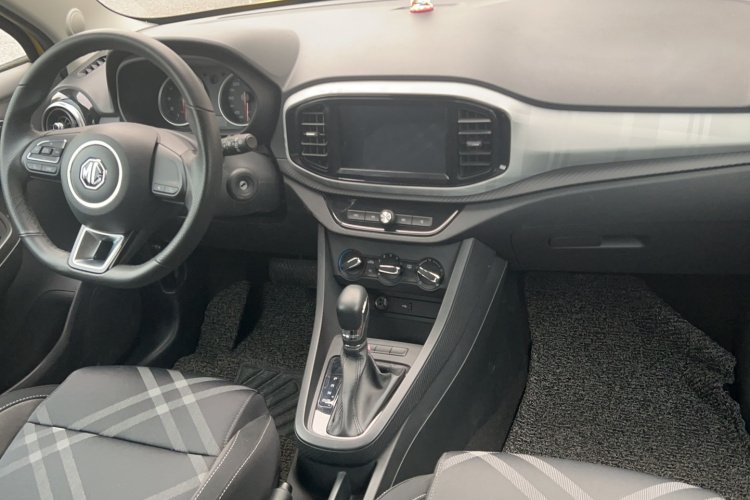 名爵3 2017款 1.5L 自动智联精英版中控内饰7004