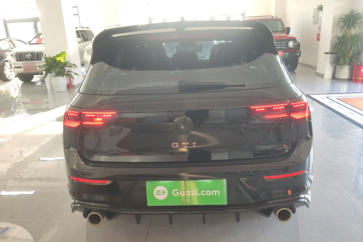 大众 高尔夫GTI 2023款 380TSI DSG GTI车身外观6