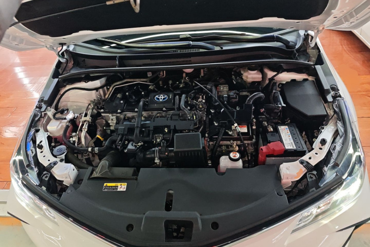 丰田 卡罗拉 2023款 1.8L 智能电混双擎 先锋版局部细节24