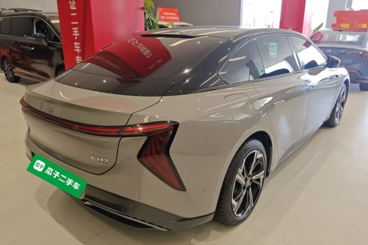 红旗EH7 2024款 760 Pro+ 四驱版车身外观6005