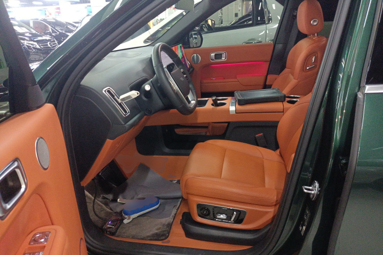 理想汽车 理想L8 2023款 Pro中控内饰19