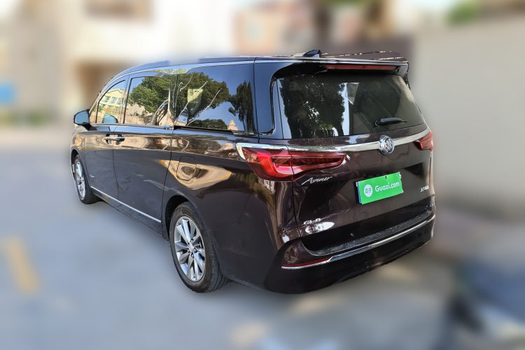 别克GL8 2022款 Avenir艾维亚 六座贤礼版车身外观5