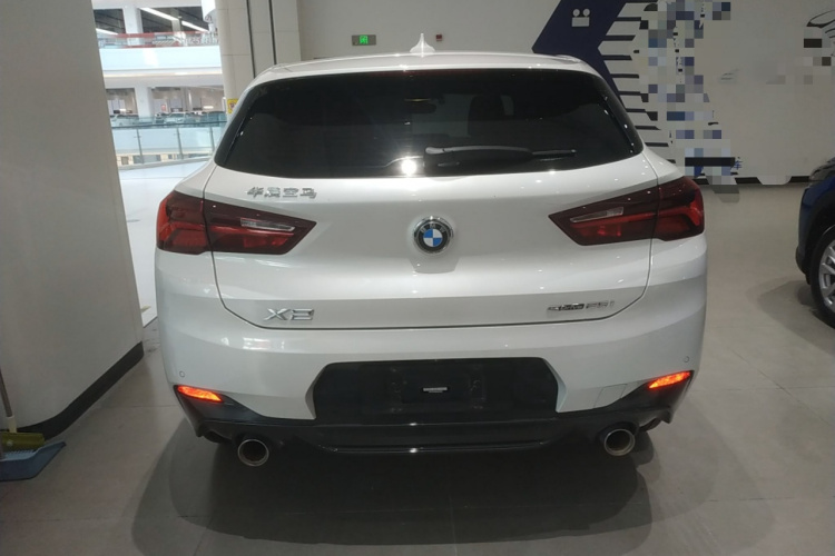 宝马X2 2021款 改款 sDrive25i M运动套装车身外观6004