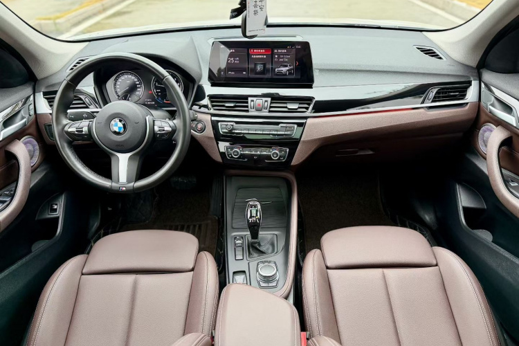 宝马X1 2021款 sDrive25Li 领先型局部细节18