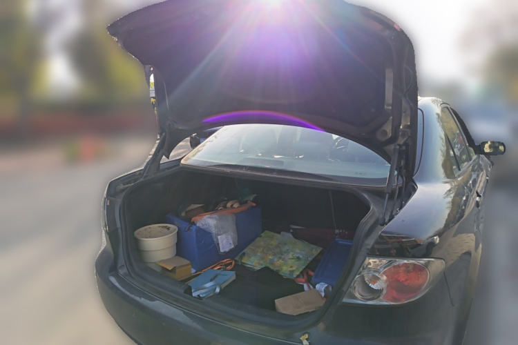 马自达6 2011款 2.0L 自动时尚型中控内饰23