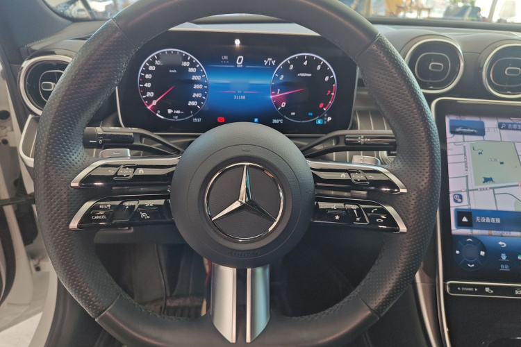 奔驰C级 2023款 改款 C 200 L 运动版中控内饰13