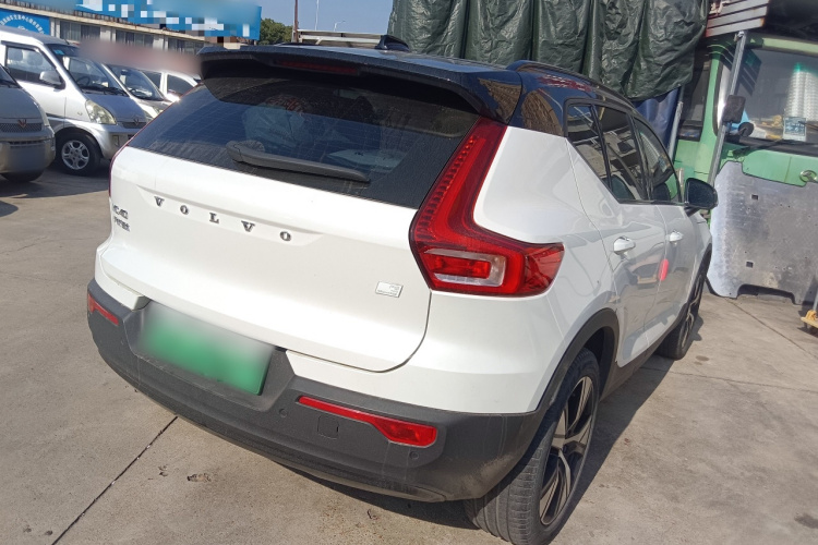 沃尔沃XC40新能源 2021款 P8 纯电 四驱智雅运动版车身外观6005