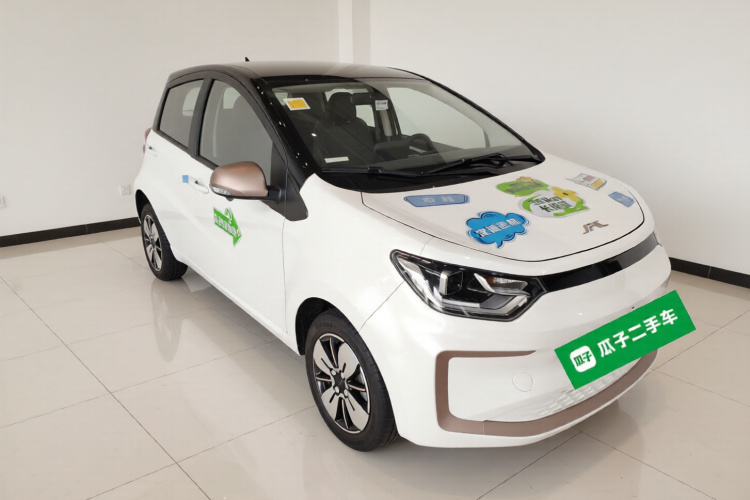 江淮钇为 钇为花仙子 2024款 挚爱版 301km Air车身外观3