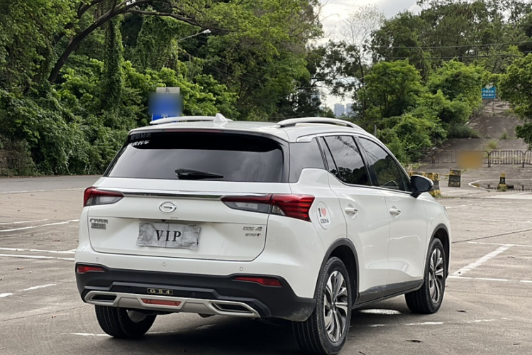 广汽传祺 传祺GS4 2020款 270T 自动智联科技版车身外观6004