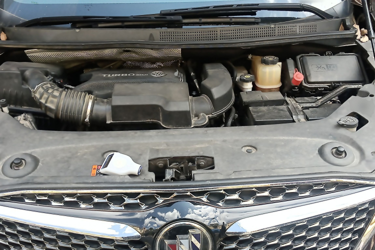 别克GL8 2020款 Avenir艾维亚 七座亲礼版局部细节24