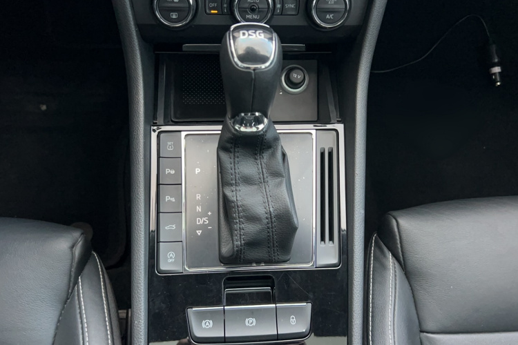 斯柯达 速派 2018款 TSI330 DSG豪华版 国V局部细节18