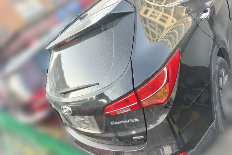 现代 胜达 2013款 2.4L 自动四驱智能型车身外观6