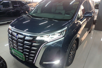 腾势D9 2022款 DM-i 970 四驱旗舰型