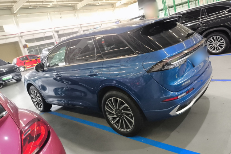 林肯 冒险家 2023款 2.0T 四驱尊雅版车身外观4