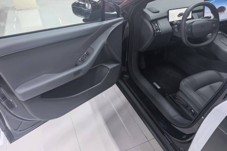 小鹏P7+ 2024款 长续航 Max中控内饰7005