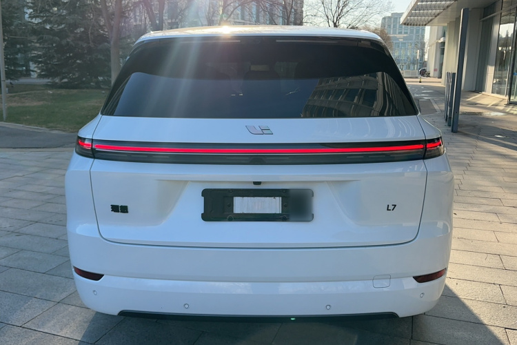 理想汽车 理想L7 2024款 Ultra车身外观6004