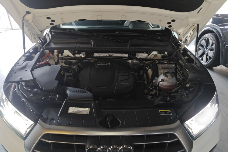 奥迪Q5L 2020款 40 TFSI 荣享时尚型局部细节24