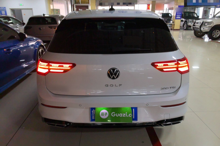 大众 高尔夫 2023款 改款 280TSI DSG R-Line Lite车身外观6