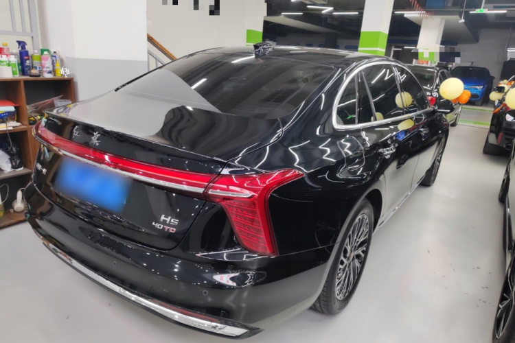 红旗H5 2024款 2.0T 自动智联旗畅版车身外观7