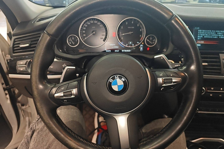 宝马X4 2016款 xDrive20i M运动型局部细节13