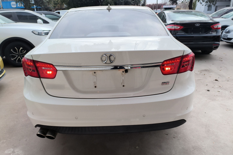 北京汽车 绅宝D70 2018款 性能版 1.8T 舒适版车身外观6004