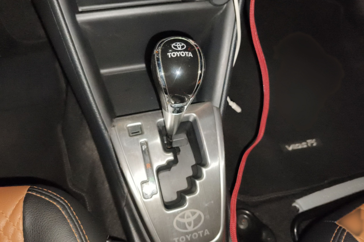 丰田 威驰FS 2017款 1.5L CVT锋驰版局部细节18