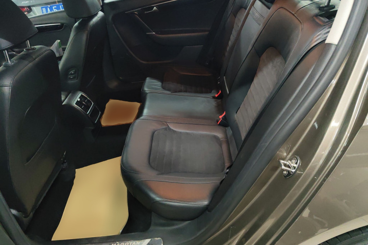 大众 迈腾 2016款 1.8TSI 智享豪华型中控内饰21