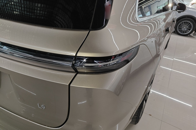 理想汽车 理想L9 2022款 Max车身外观6006