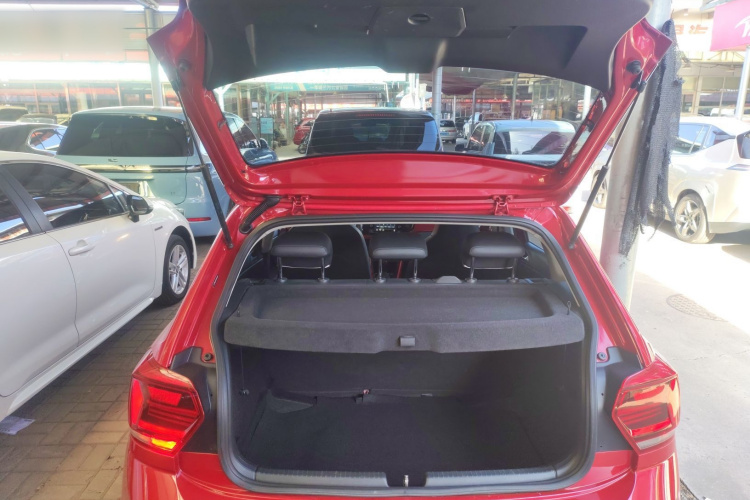 大众 Polo 2019款 Plus 1.5L 自动炫彩科技版局部细节23