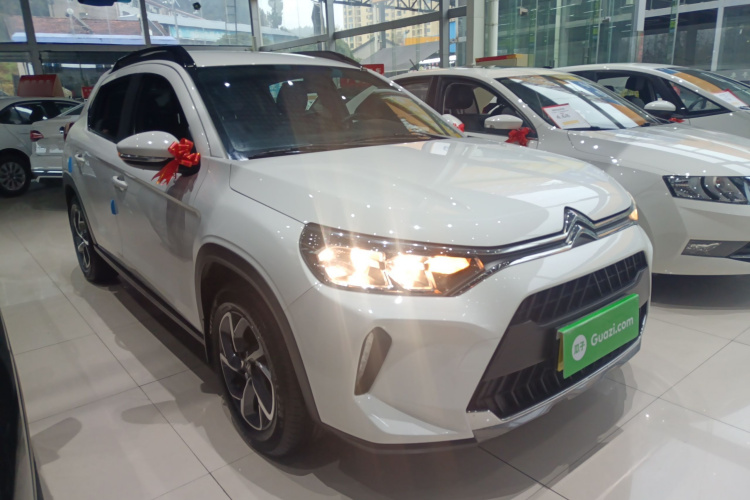 雪铁龙C3-XR 2021款 190THP DCT致尚版车身外观3