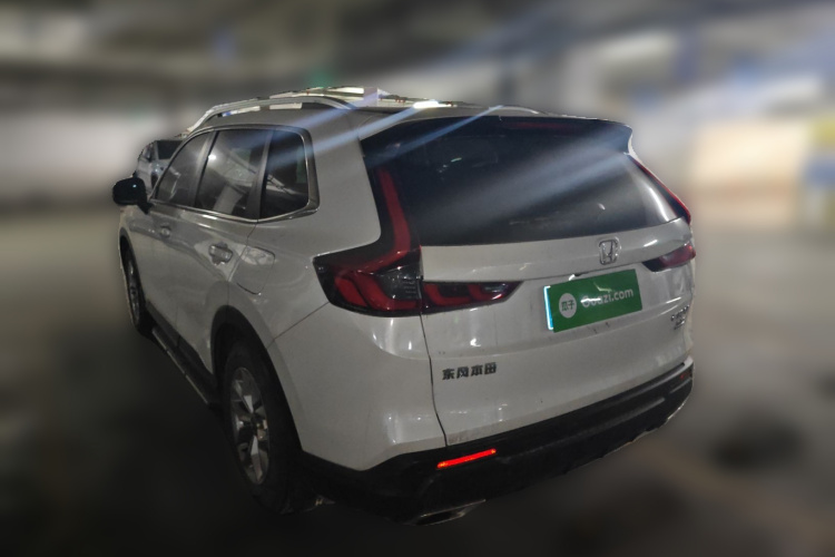 本田CR-V 2024款 240TURBO 两驱锋尚版 5座车身外观5